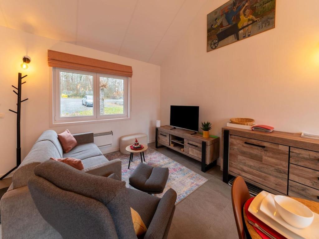 Cosy Chalet Near Durbuy In Nature Somme-Leuze Exterior photo