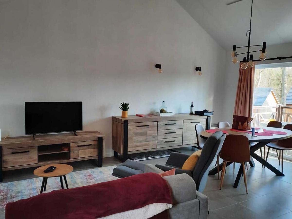 Cosy Chalet Near Durbuy In Nature Somme-Leuze Exterior photo